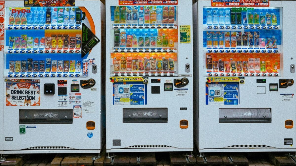 snacks and drink vending machine