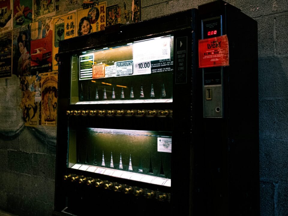 Vape Vending Machine: Cost and Profit